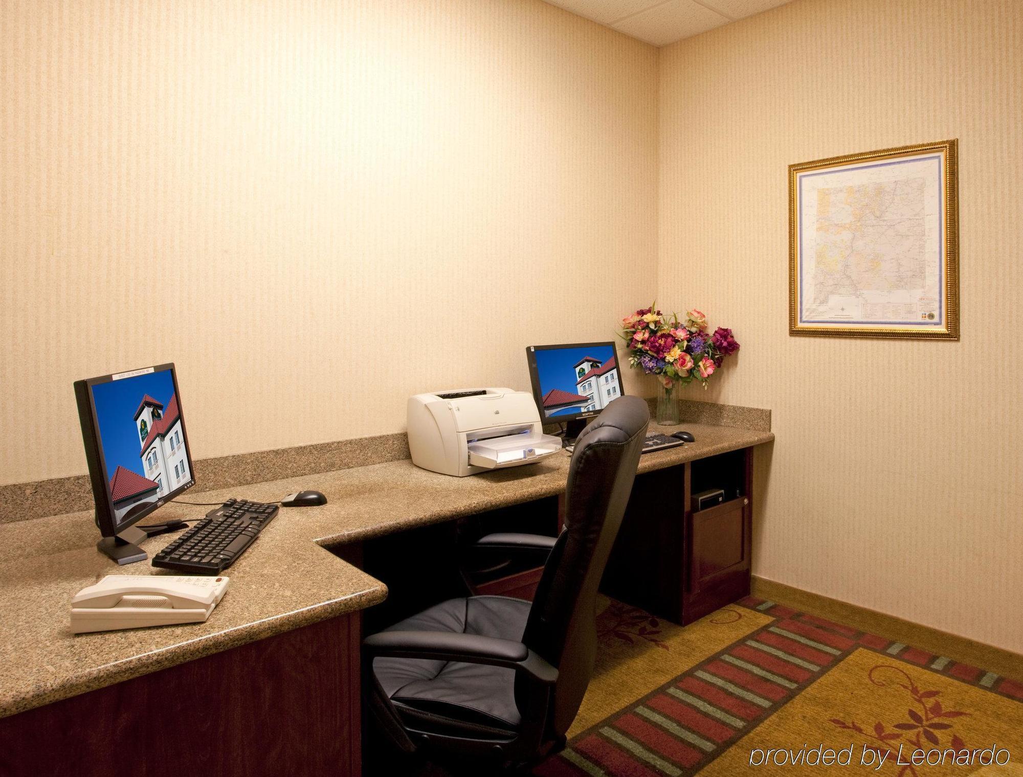 La Quinta By Wyndham Ruidoso Downs Hotel Facilities photo